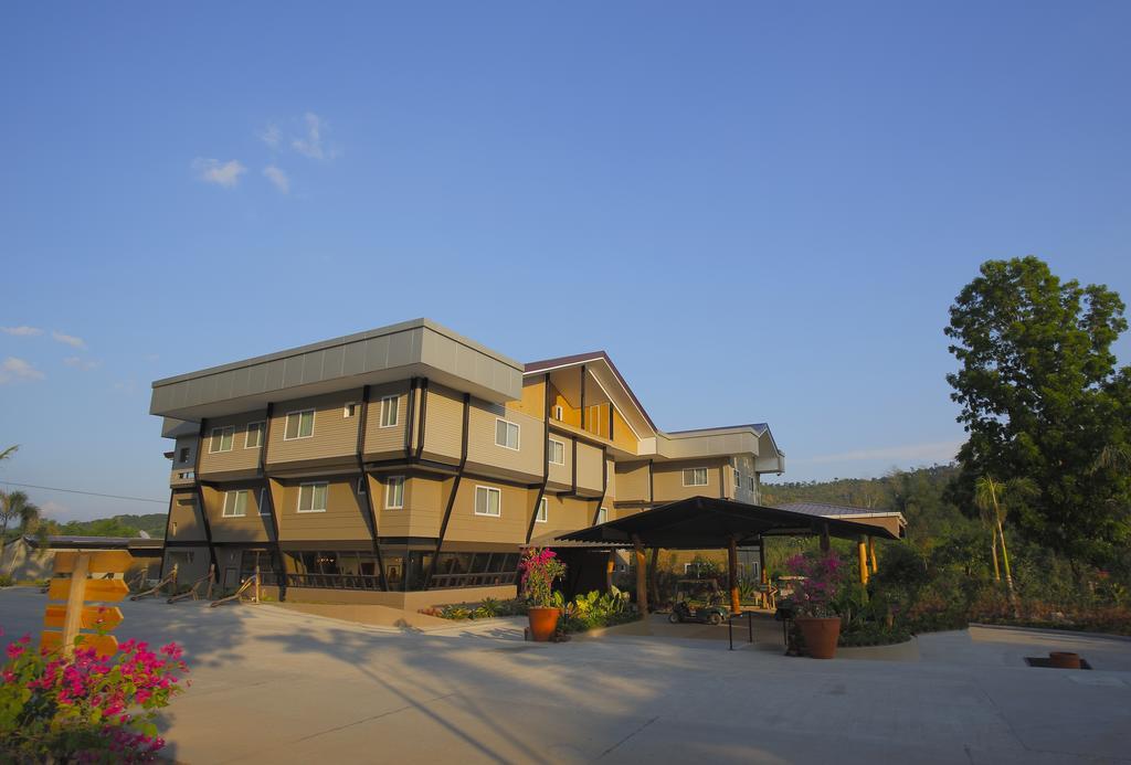 Green Canyon Leisure Farms Clark Field Dış mekan fotoğraf