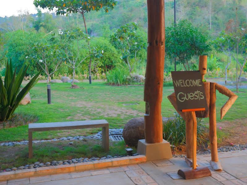 Green Canyon Leisure Farms Clark Field Dış mekan fotoğraf