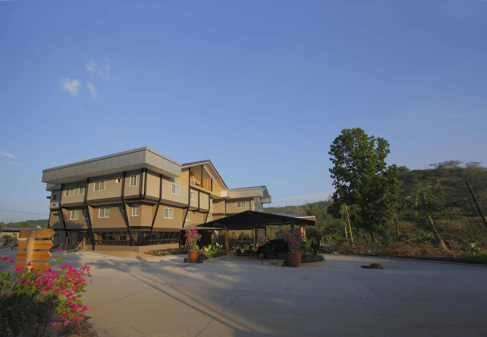 Green Canyon Leisure Farms Clark Field Dış mekan fotoğraf
