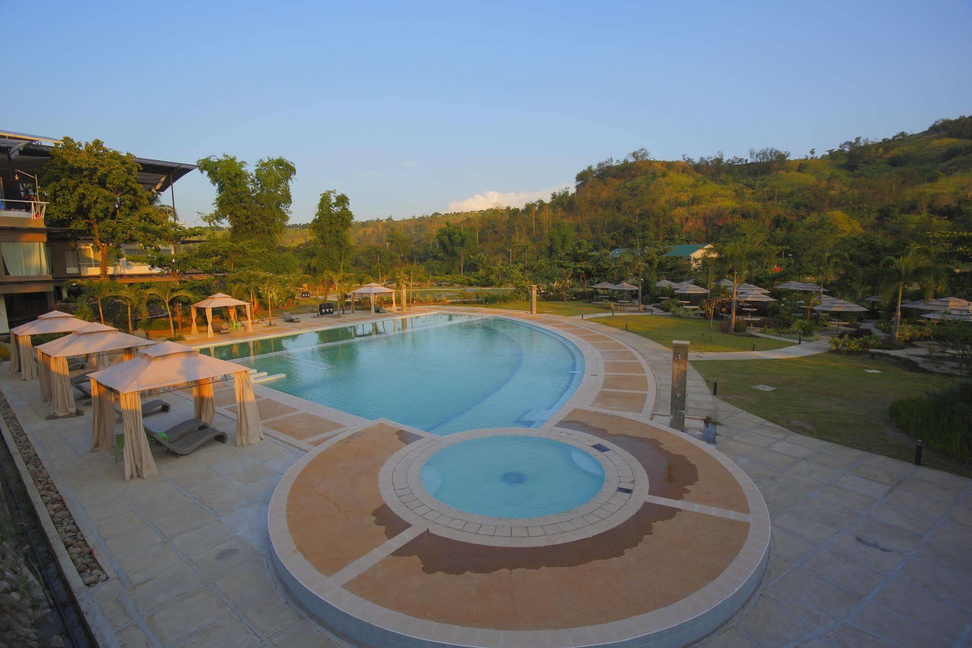 Green Canyon Leisure Farms Clark Field Dış mekan fotoğraf